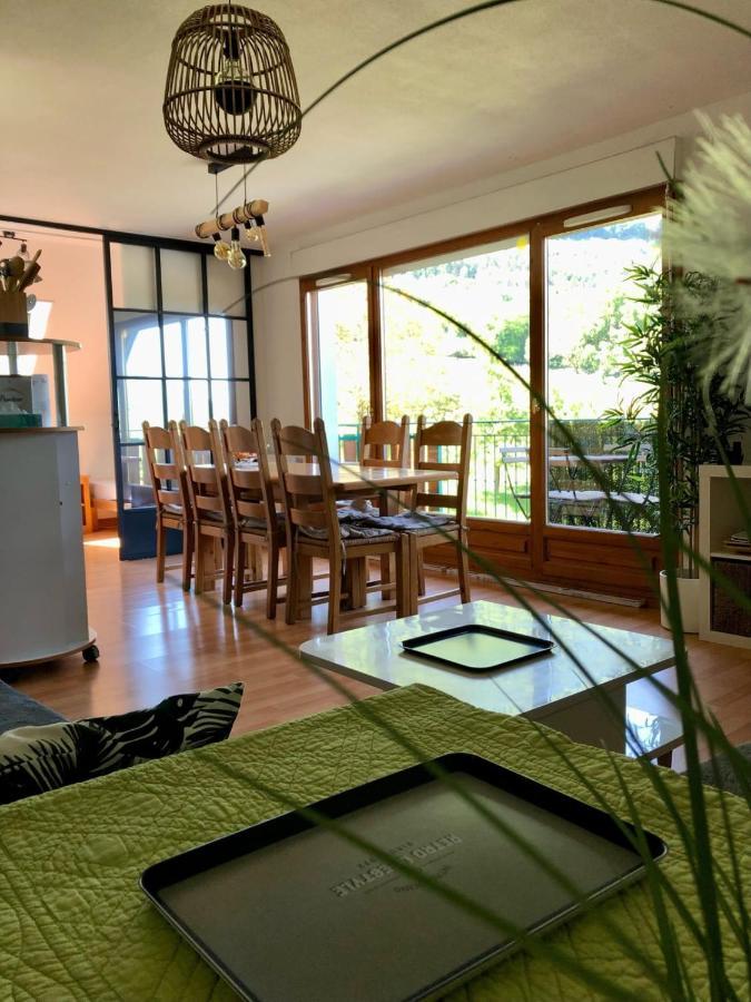 The Green Fee Close To The Golf Course And 5 Minutes From The Lake Giez Zewnętrze zdjęcie